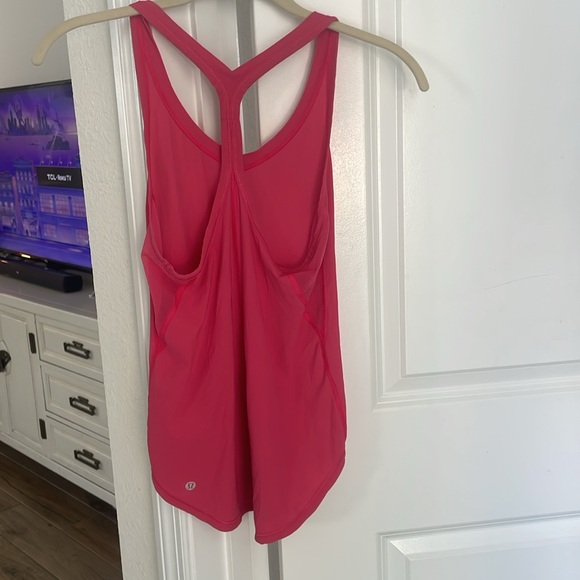 Lululemon Workout Tank - Picture 2 of 2